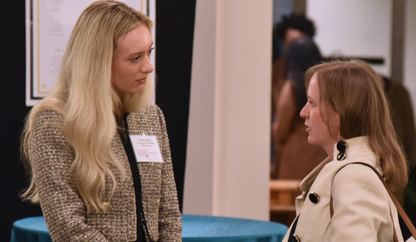 Clerk talking with Erin Murphy