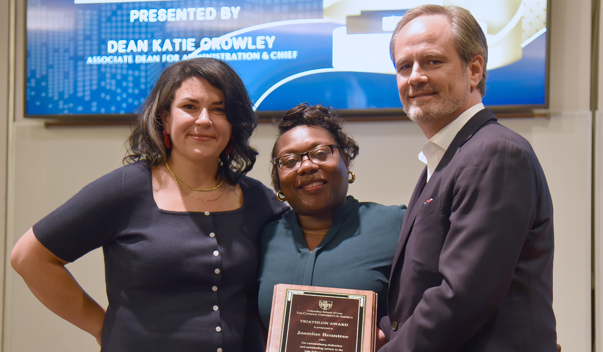 Jasmine Rountree receiving an award