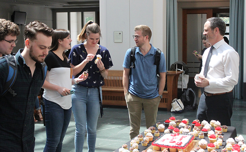 Dean Payne talking to law students